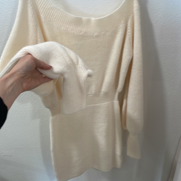 Line + Dot Rebecca Off Shoulder Sweater Mini Dress - Picture 6 of 7